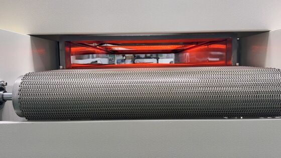 Lò sấy IR công nghiệp với 6 vùng gia nhiệt, nhiệt độ tối đa 280°C và điều khiển PID cho sấy sơn phủ keo